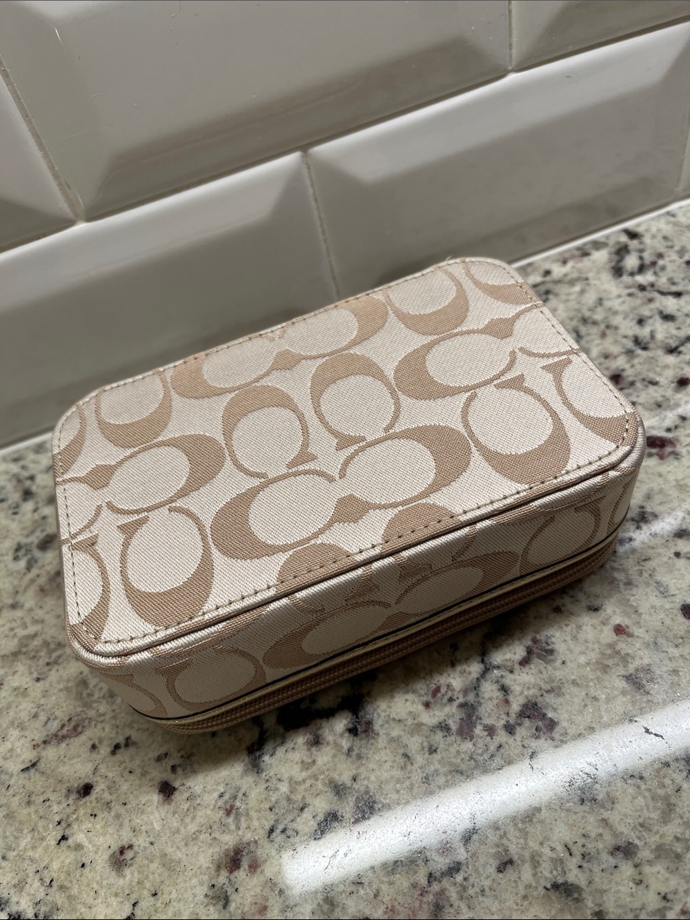 Coach Poppy Zip Around Jewelry Travel Case EUC - Picture 6 of 11
